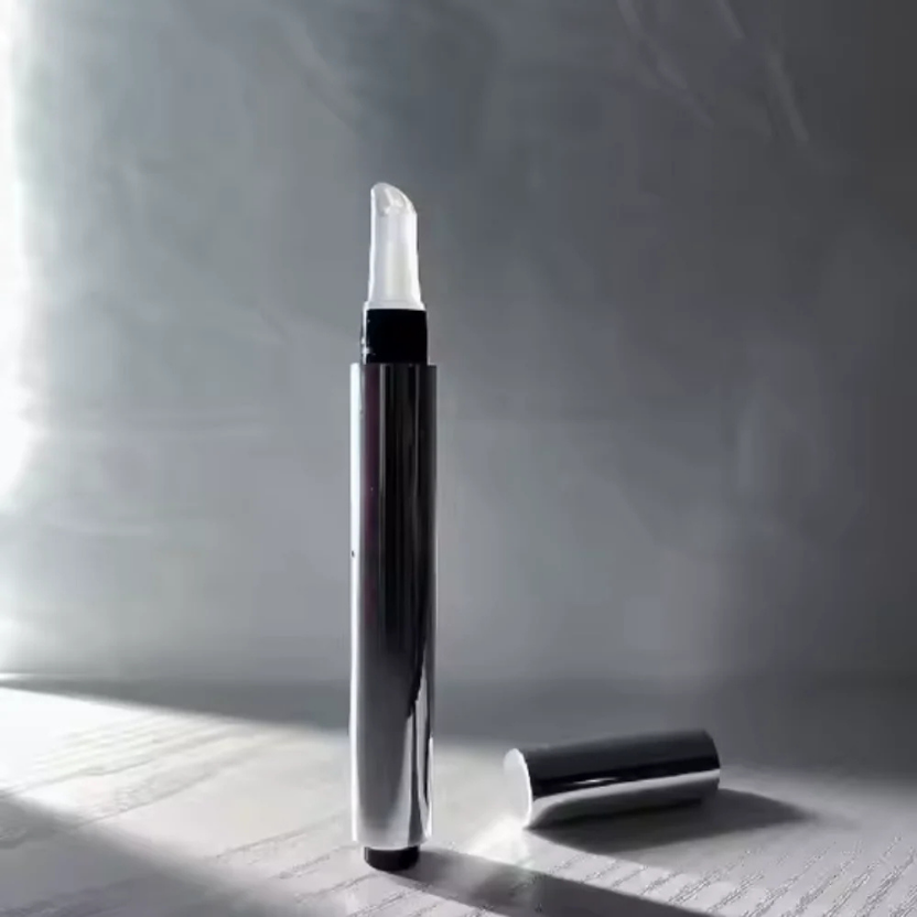 Celarazen™ Lip Plumper