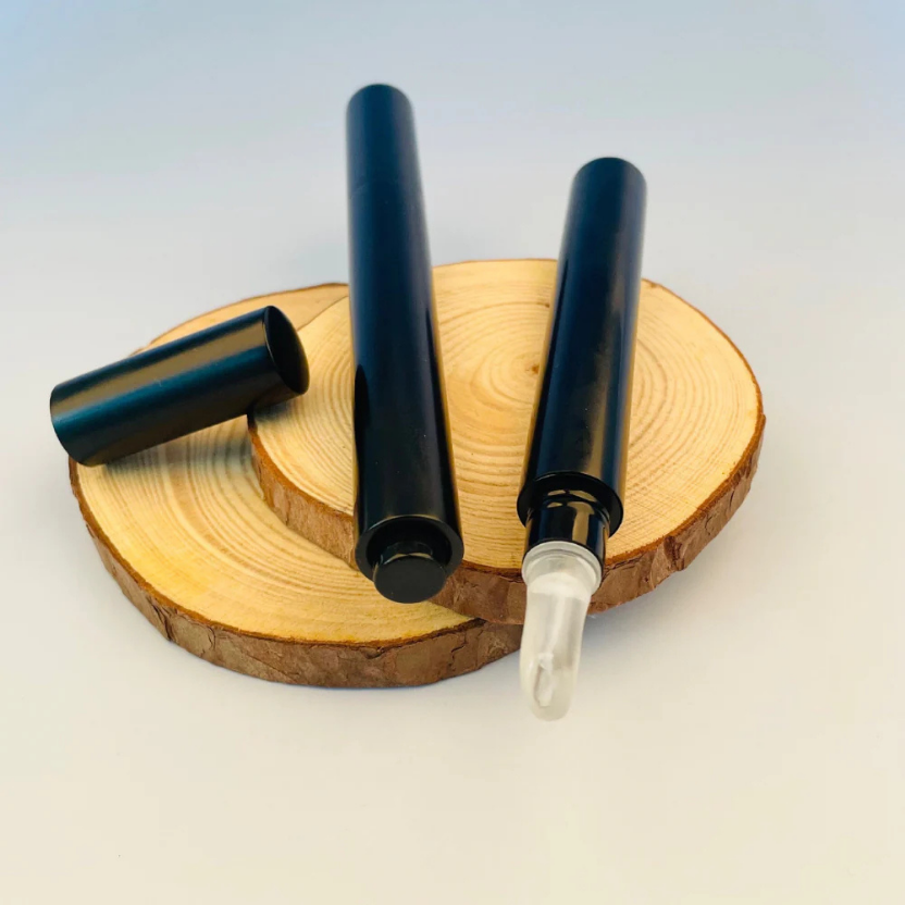 Celarazen™ Lip Plumper